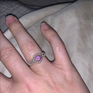 10k gold ring with amethyst